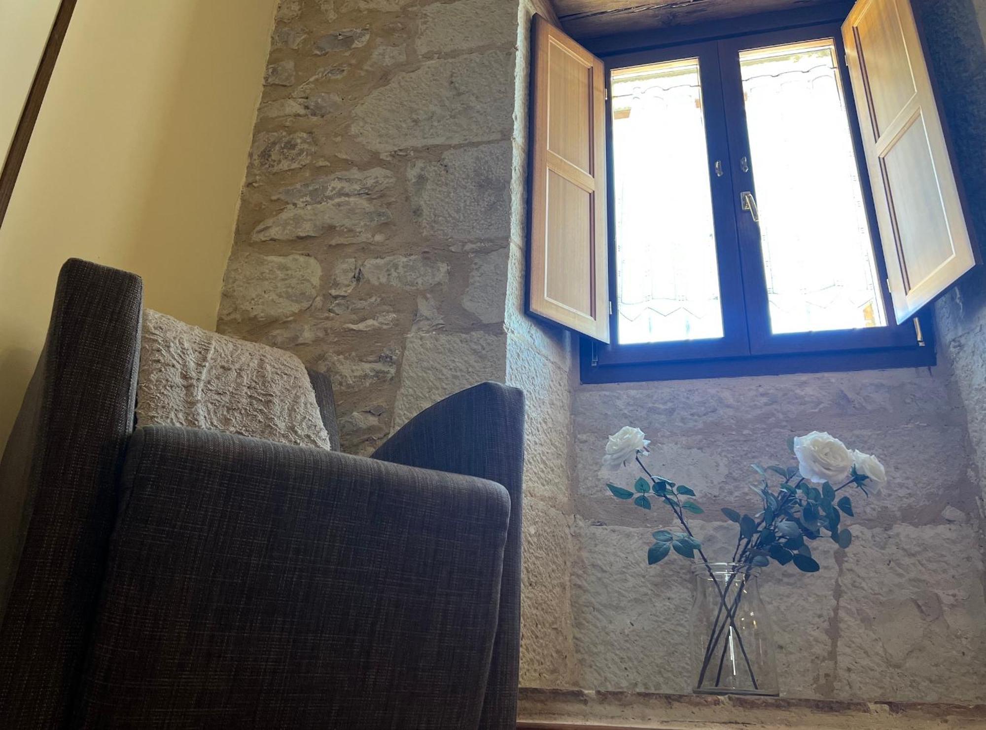 Hotel Rural Restaurante Las Baronas Santa Cruz de la Salceda Zewnętrze zdjęcie