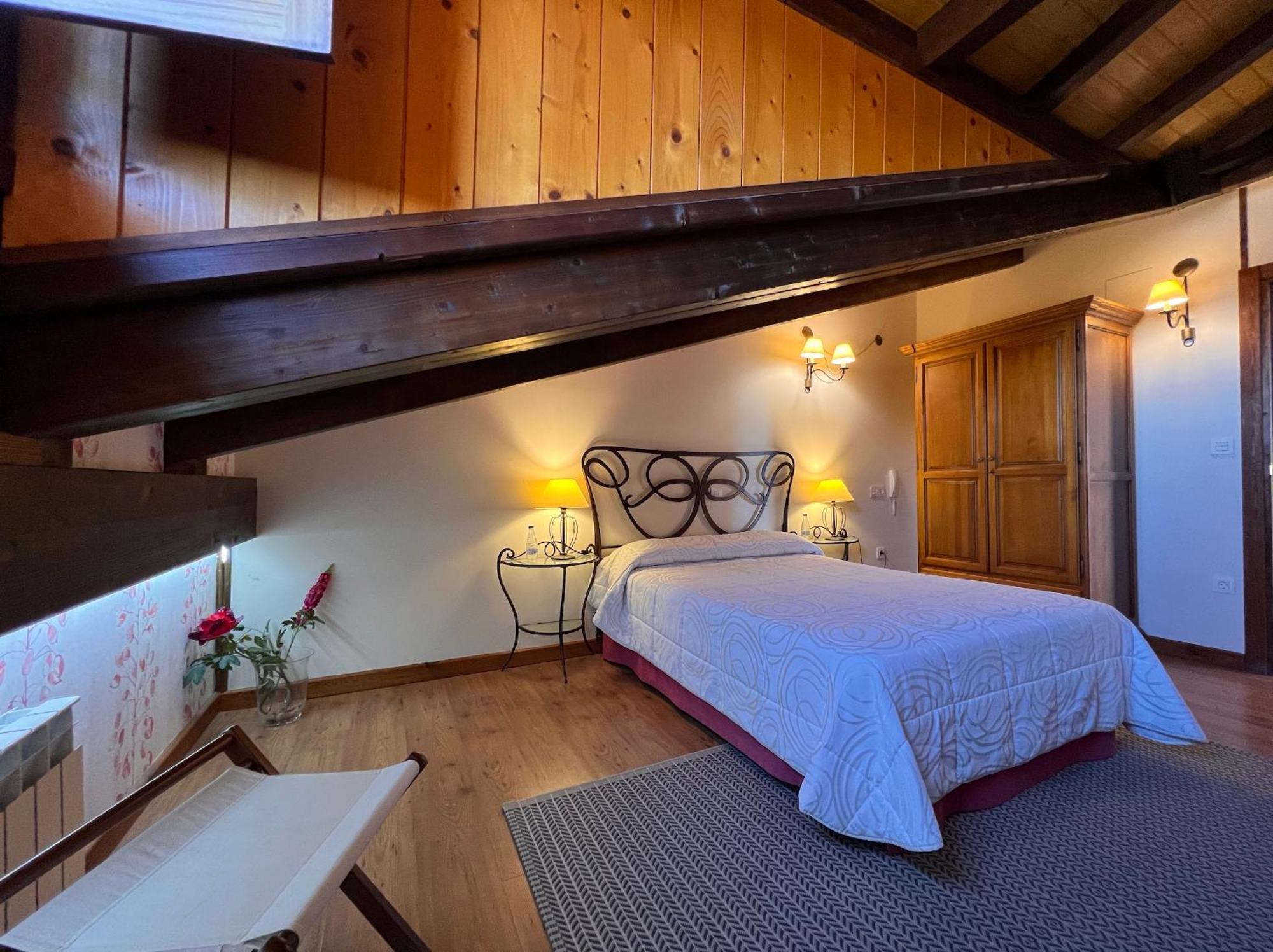 Hotel Rural Restaurante Las Baronas Santa Cruz de la Salceda Zewnętrze zdjęcie